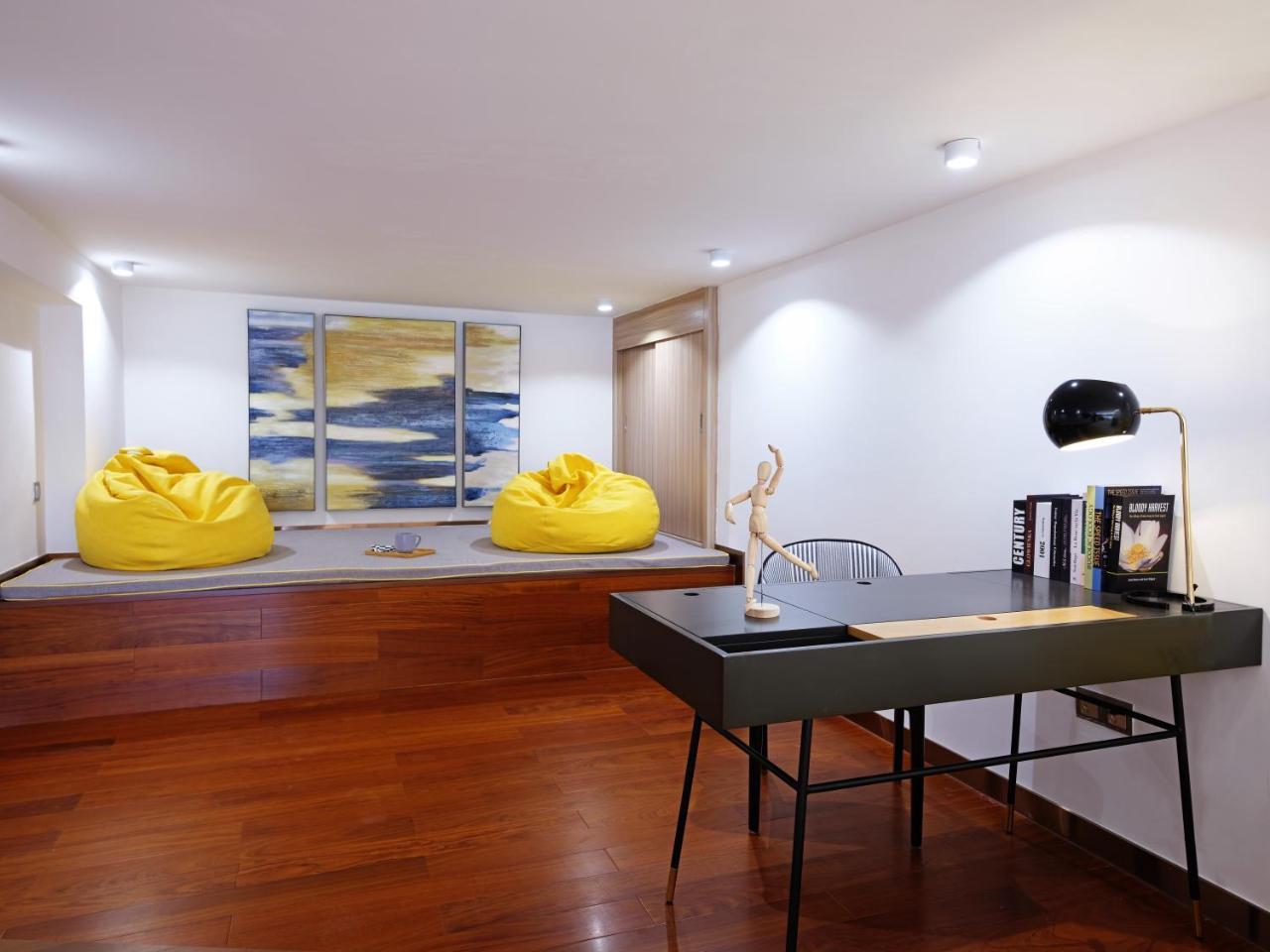 Royal Star Apartment Cantão Exterior foto